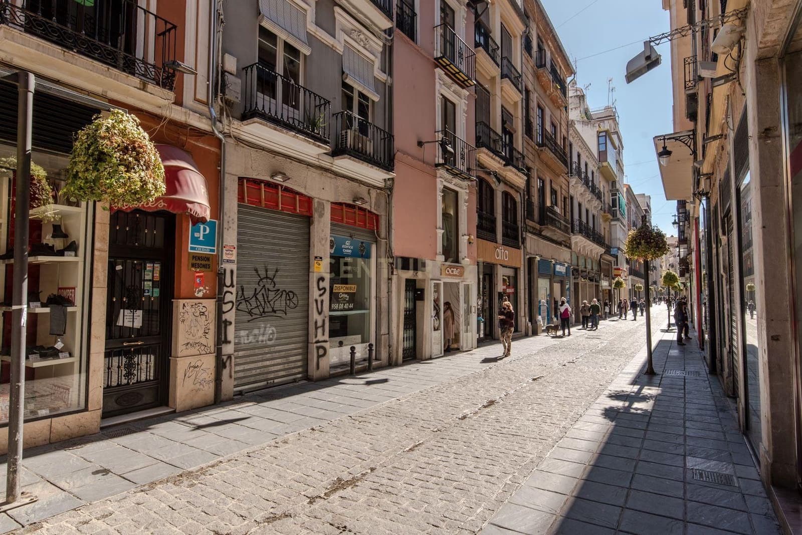 Komercyjne na sprzedaż w Miasto Grenada - 1 300 000 € (Ref: 9289717)