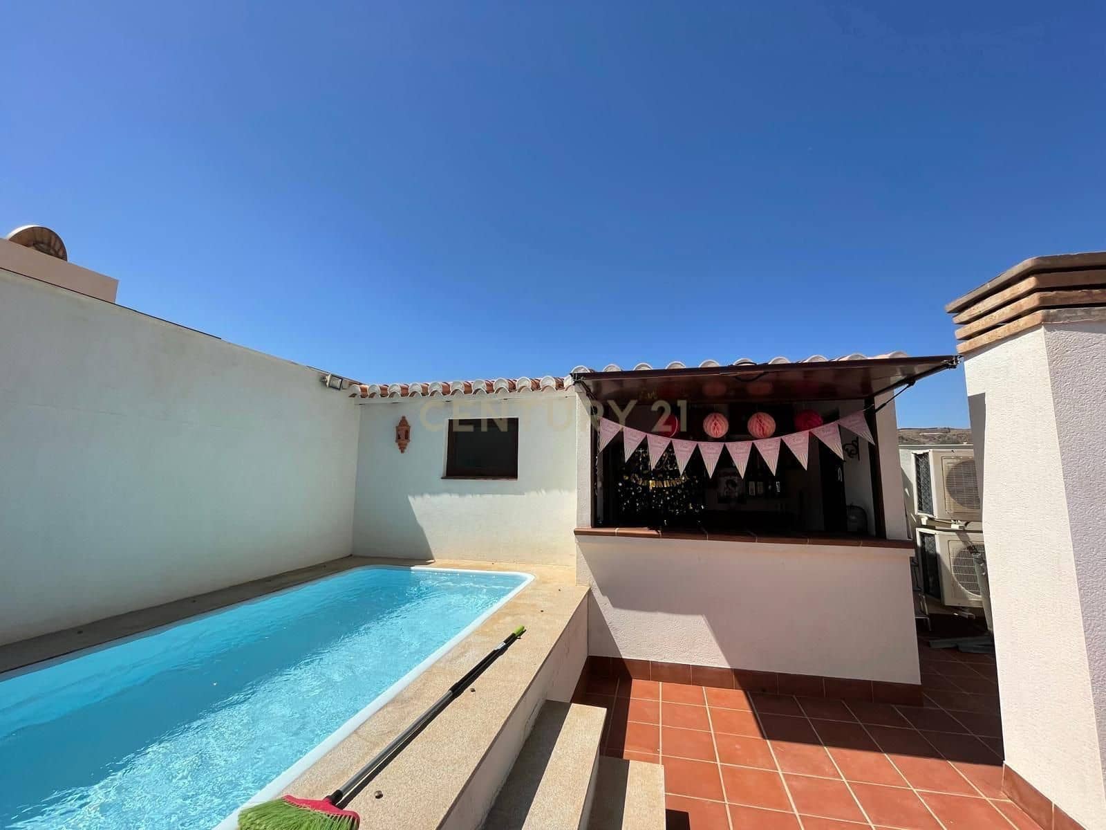 3 sovrum Takvåning till salu i Velez de Benaudalla med pool garage - 275 000 € (Ref: 9289718)