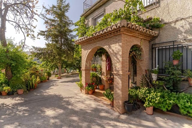 3 soveværelse Finca/Landehus til salg i Güéjar Sierra med swimmingpool garage - € 398.000 (Ref: 9289719)