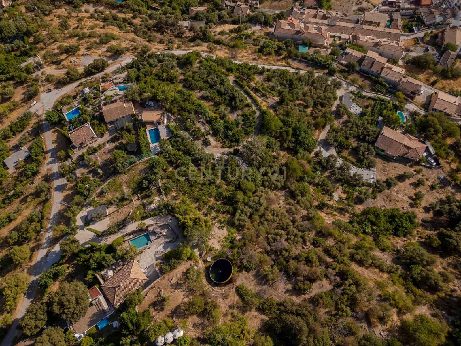 3 soveværelse Finca/Landehus til salg i Guejar Sierra med swimmingpool garage - € 398.000 (Ref: 9289719)