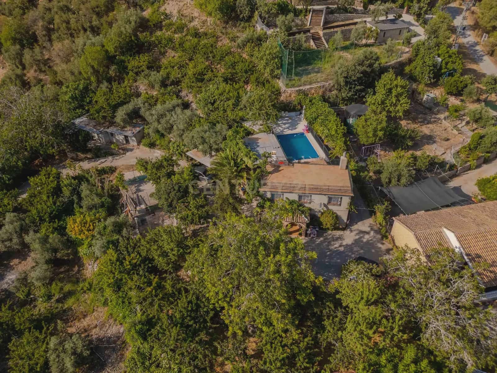 3 soveværelse Finca/Landehus til salg i Guejar Sierra med swimmingpool garage - € 398.000 (Ref: 9289719)