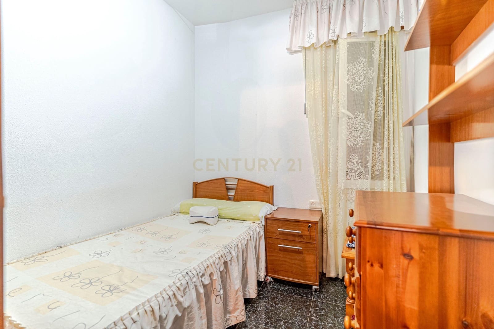 7 bedroom Finca/Country House for sale in Moraleda de Zafayona with pool garage - € 320,000 (Ref: 9289721)