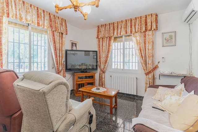 7 soveværelse Finca/Landehus til salg i Moraleda de Zafayona med swimmingpool garage - € 320.000 (Ref: 9289721)