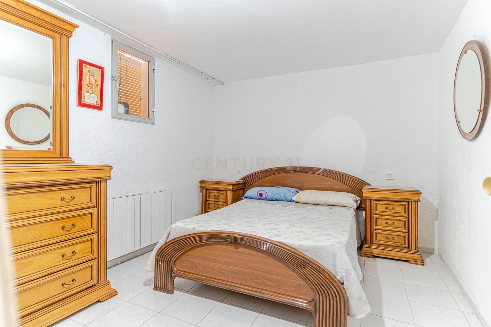 7 bedroom Finca/Country House for sale in Moraleda de Zafayona with pool garage - € 320,000 (Ref: 9289721)