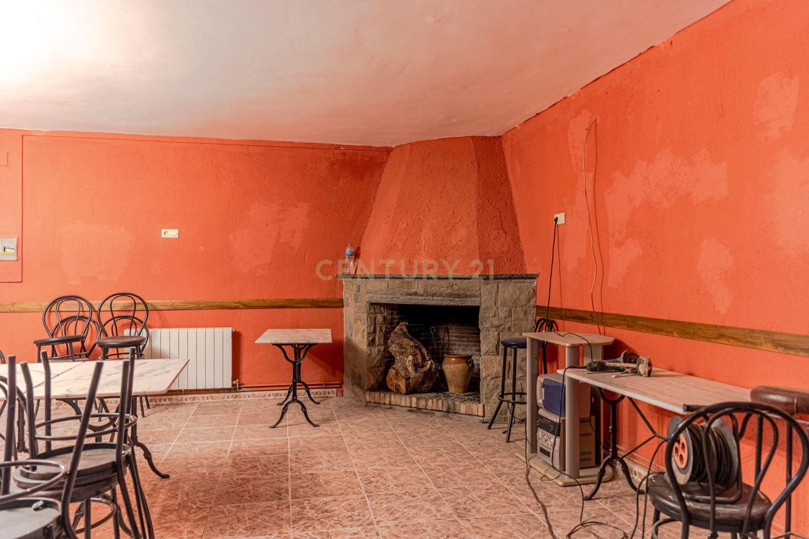 7 bedroom Finca/Country House for sale in Moraleda de Zafayona with pool garage - € 320,000 (Ref: 9289721)