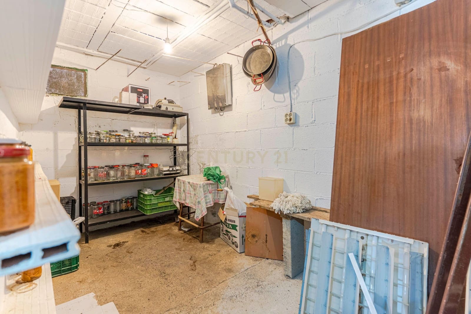 7 bedroom Finca/Country House for sale in Moraleda de Zafayona with pool garage - € 320,000 (Ref: 9289721)