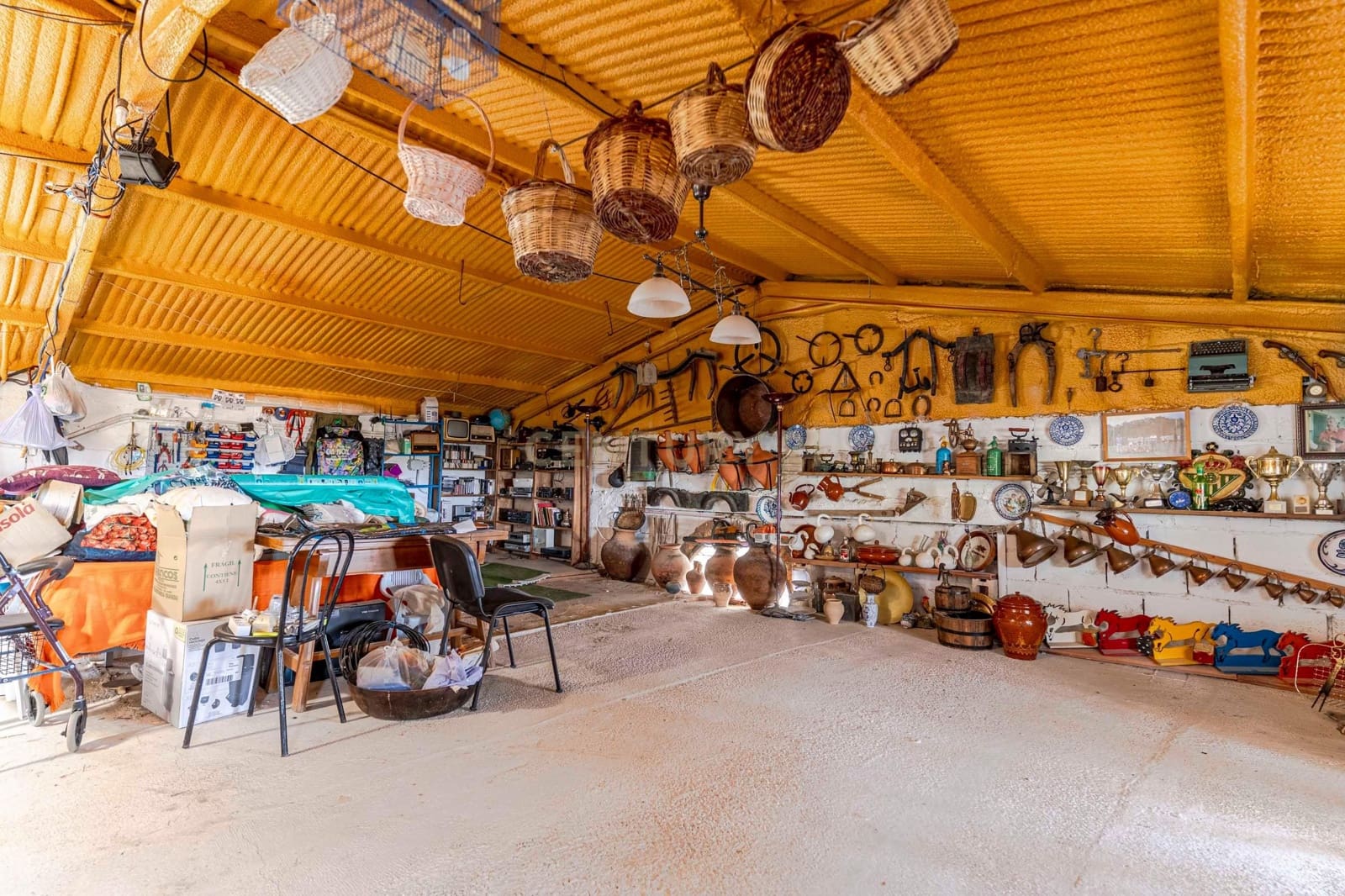 7 bedroom Finca/Country House for sale in Moraleda de Zafayona with pool garage - € 320,000 (Ref: 9289721)