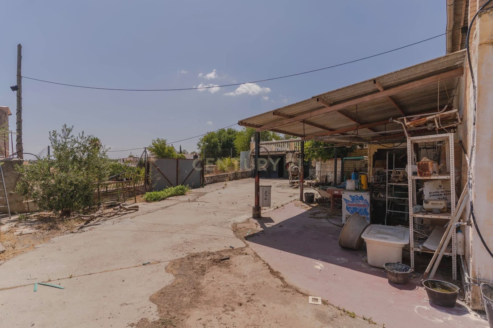 7 bedroom Finca/Country House for sale in Moraleda de Zafayona with pool garage - € 320,000 (Ref: 9289721)