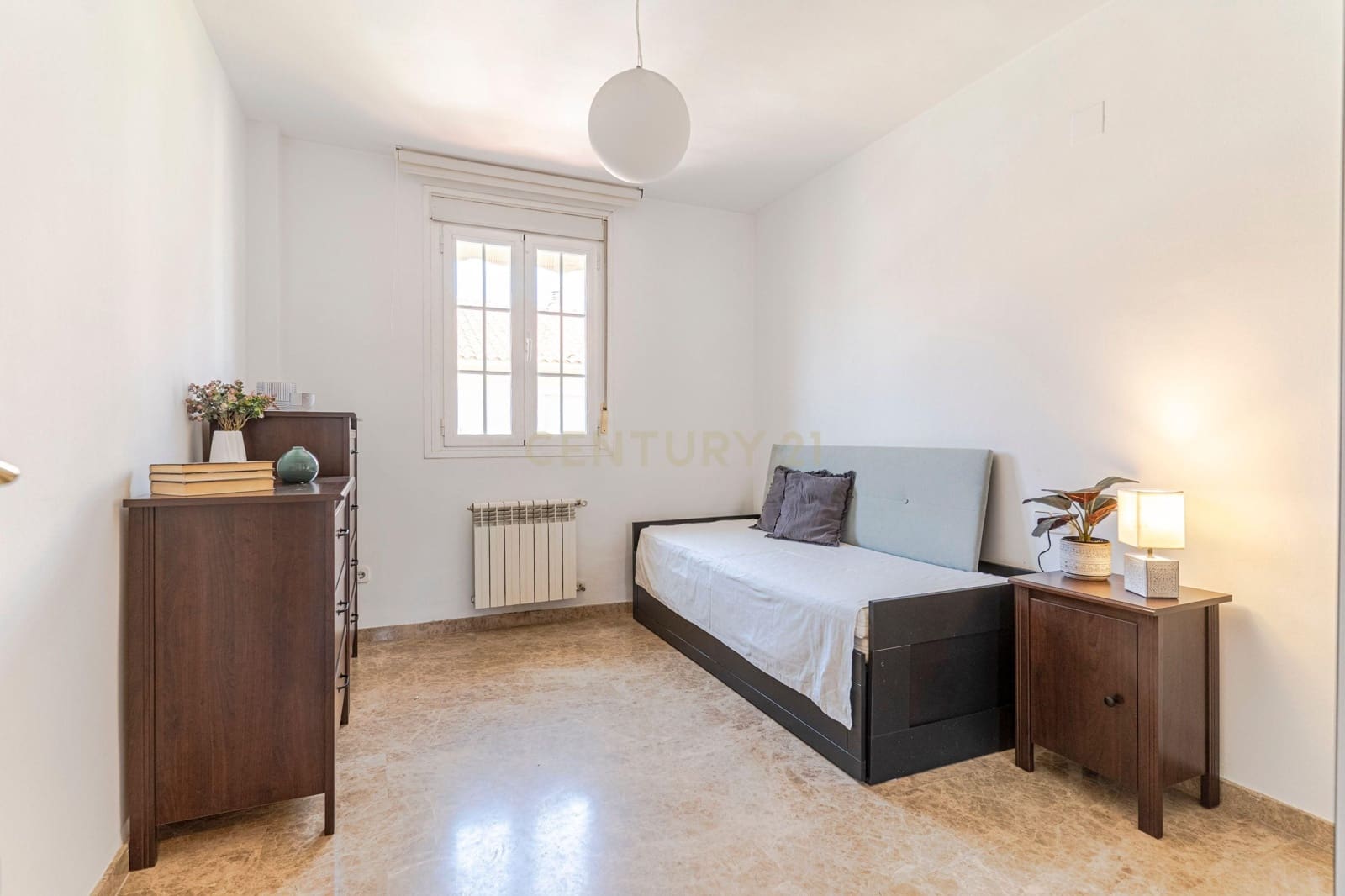 4 makuuhuone Omakotitalo myytävänä paikassa Armilla - 330 000 € (Ref: 9289724)