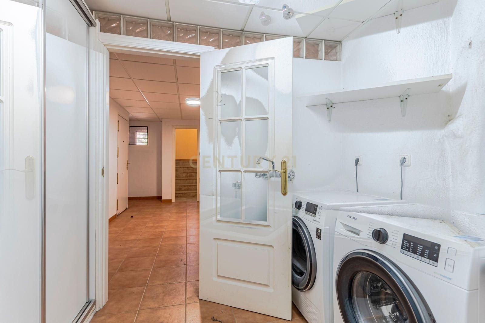 4 makuuhuone Omakotitalo myytävänä paikassa Armilla - 330 000 € (Ref: 9289724)