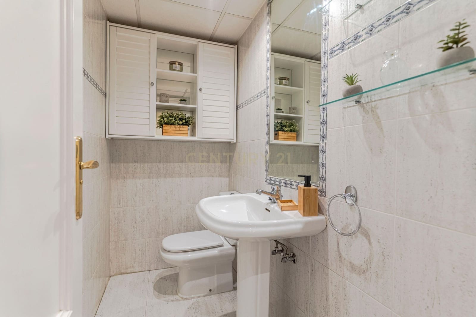 4 makuuhuone Omakotitalo myytävänä paikassa Armilla - 330 000 € (Ref: 9289724)