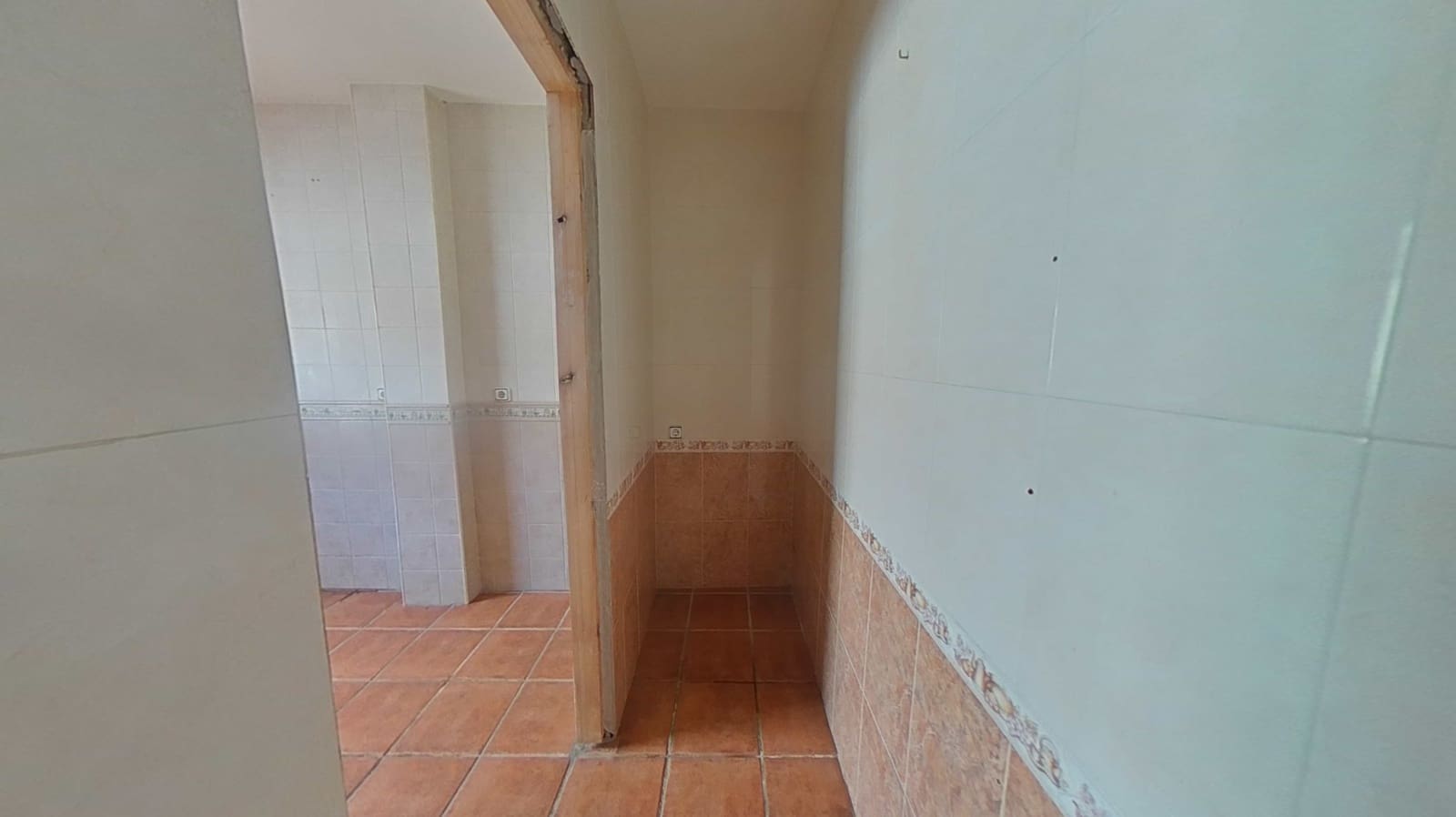 Piso de 3 habitaciones en Illora en venta con garaje - 120.000 € (Ref: 9289725)