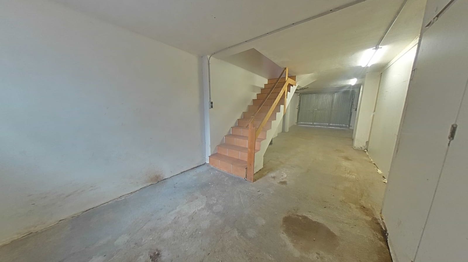 Piso de 3 habitaciones en Illora en venta con garaje - 120.000 € (Ref: 9289725)