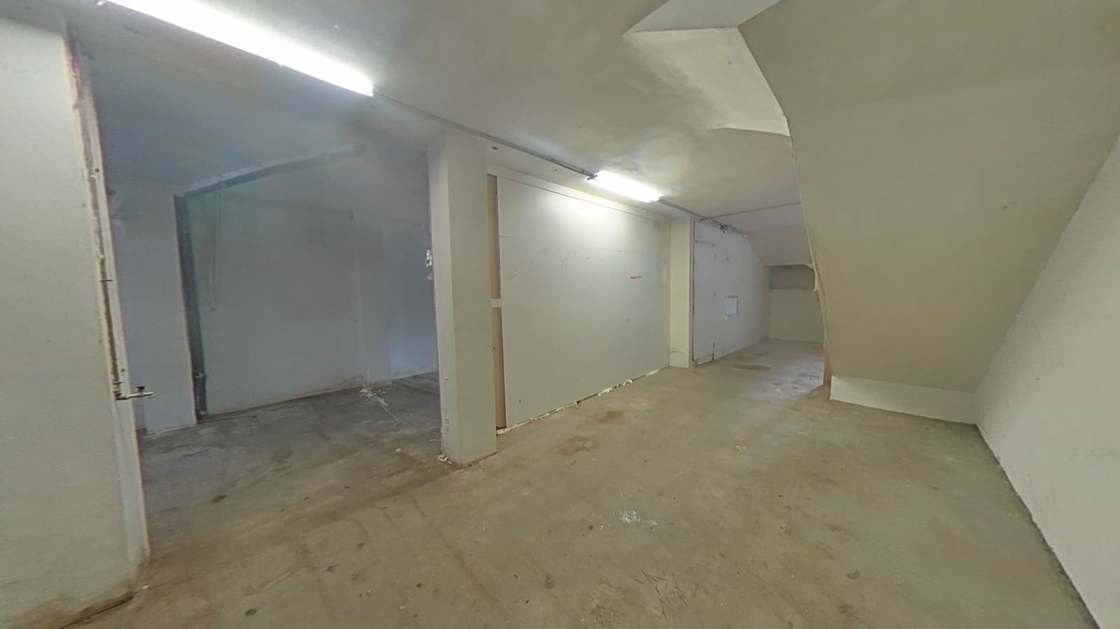 Piso de 3 habitaciones en Illora en venta con garaje - 120.000 € (Ref: 9289725)