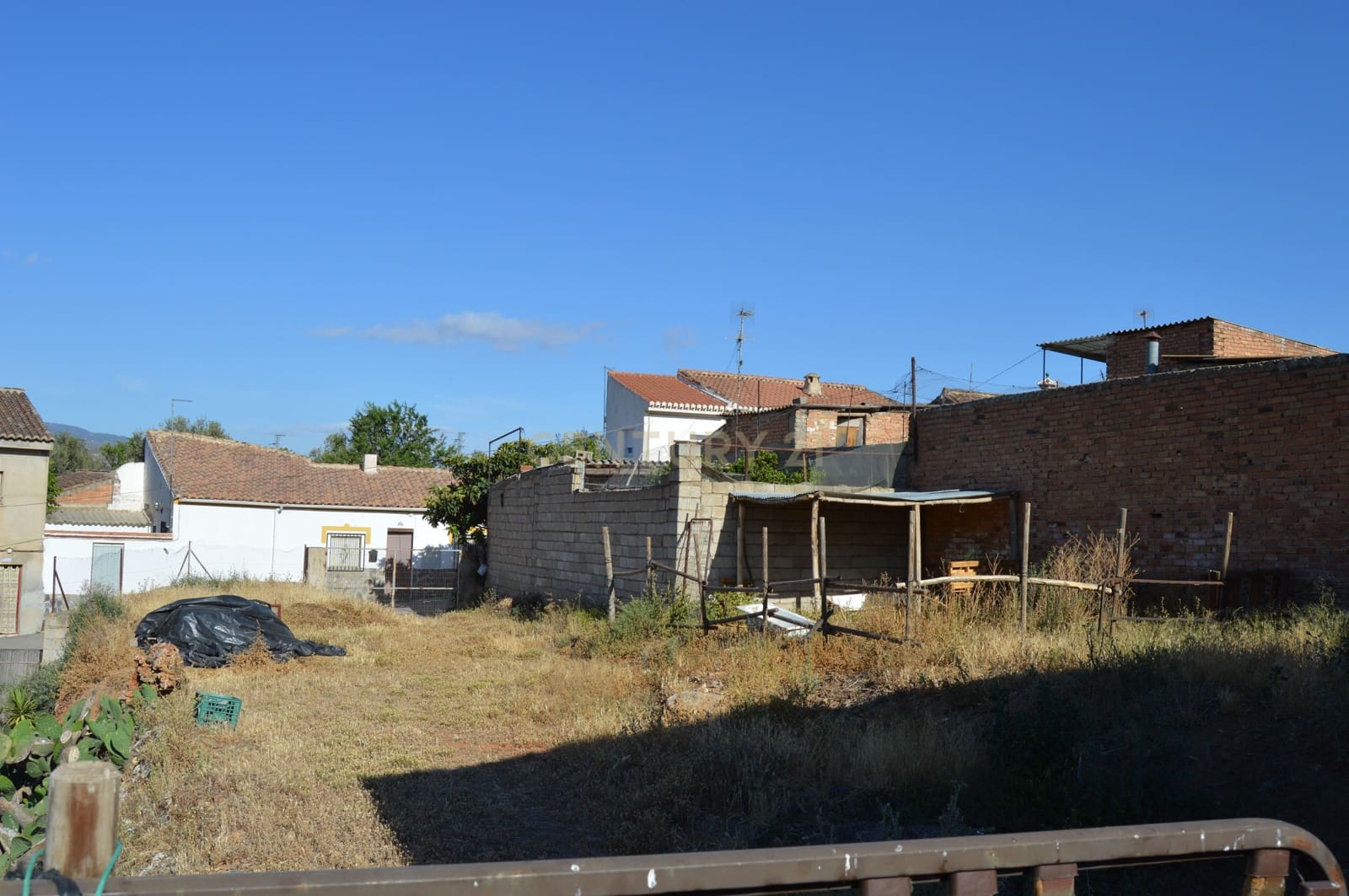 Kommersiell til salgs i Durcal - € 255 000 (Ref: 9289728)