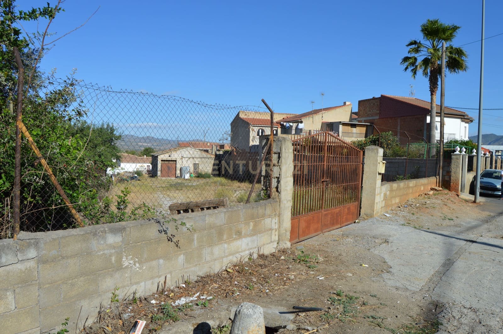 Kommersiell til salgs i Durcal - € 255 000 (Ref: 9289728)