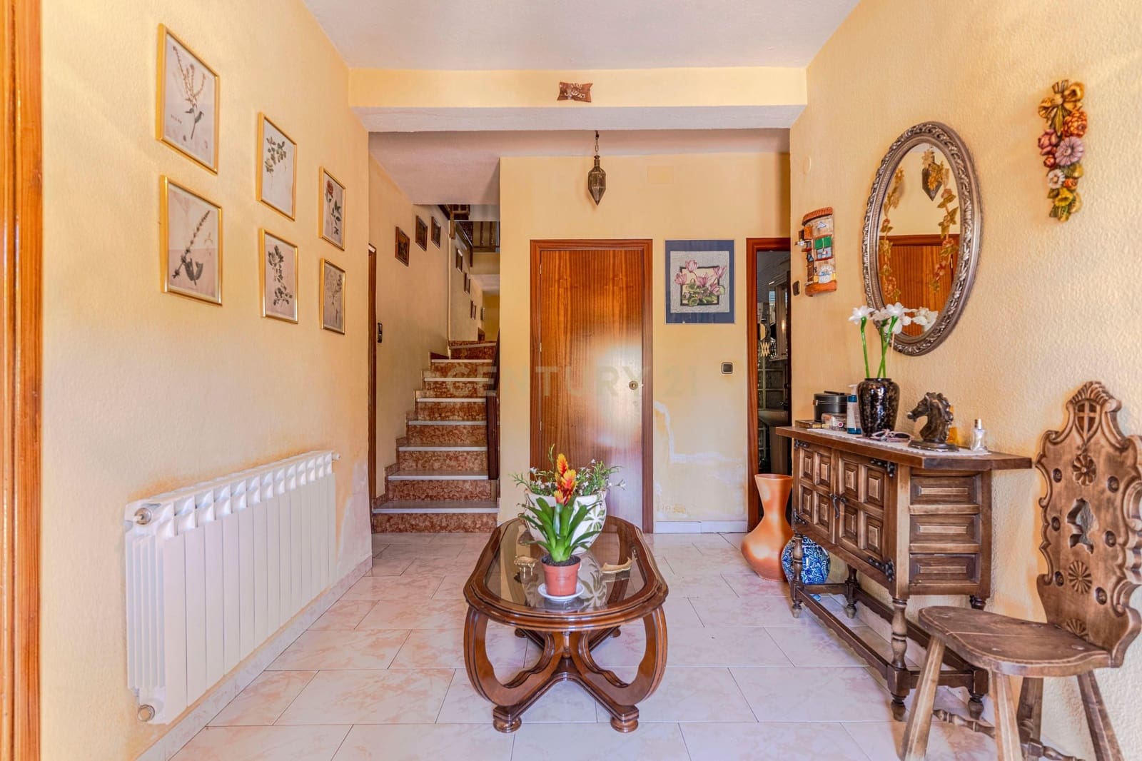 6 soveværelse Finca/Landehus til salg i La Zubia med swimmingpool - € 290.000 (Ref: 9289729)