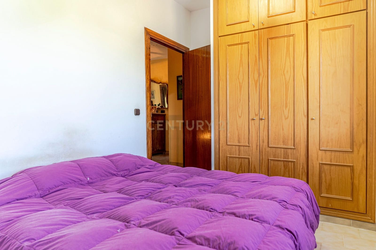 6 soveværelse Finca/Landehus til salg i La Zubia med swimmingpool - € 290.000 (Ref: 9289729)