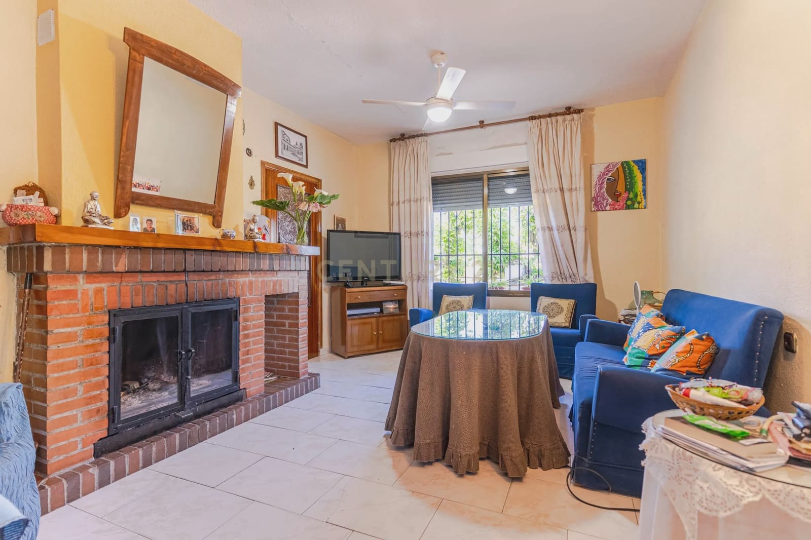 6 soveværelse Finca/Landehus til salg i La Zubia med swimmingpool - € 290.000 (Ref: 9289729)