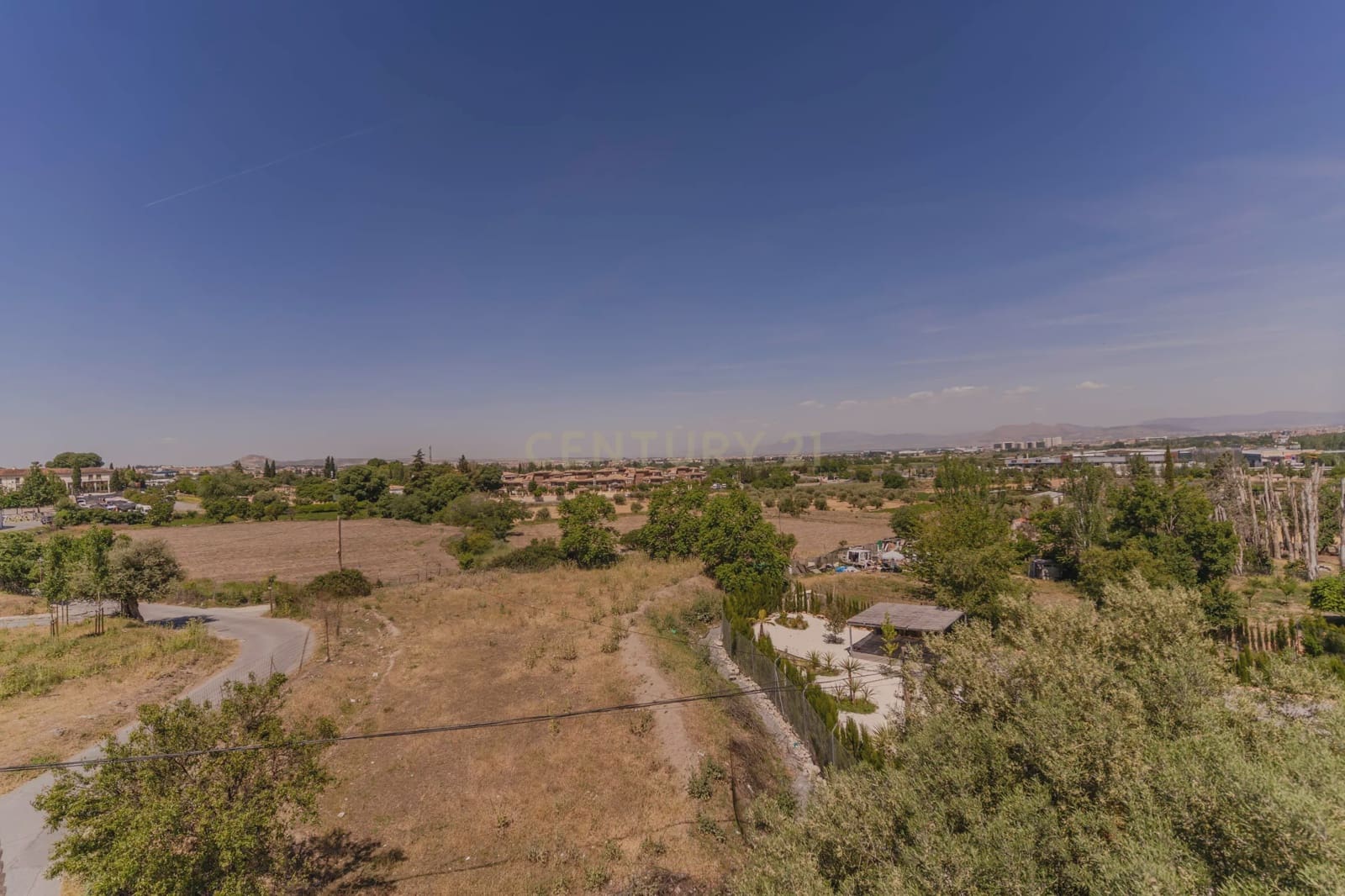 6 soveværelse Finca/Landehus til salg i La Zubia med swimmingpool - € 290.000 (Ref: 9289729)