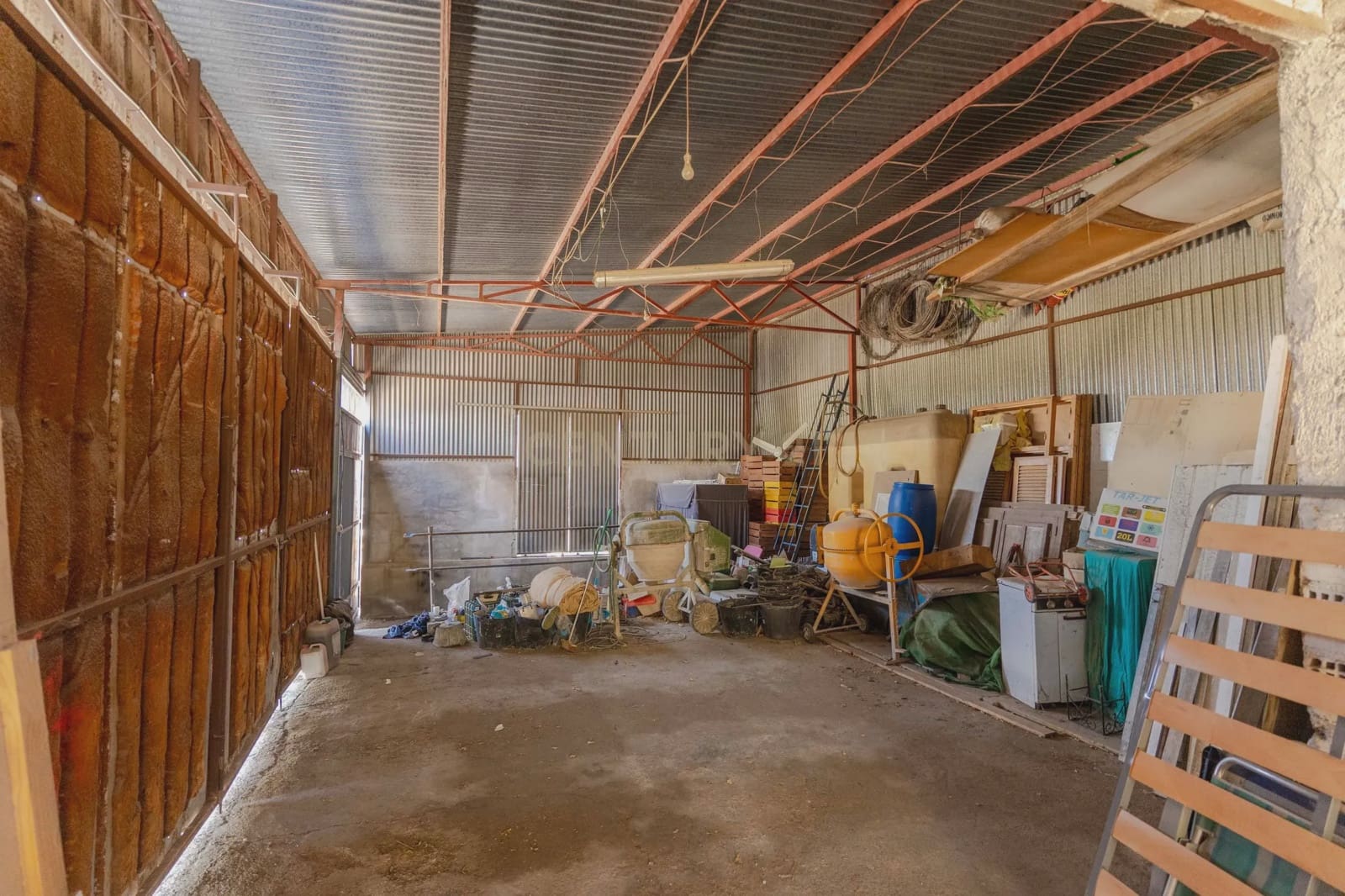 6 soveværelse Finca/Landehus til salg i La Zubia med swimmingpool - € 290.000 (Ref: 9289729)