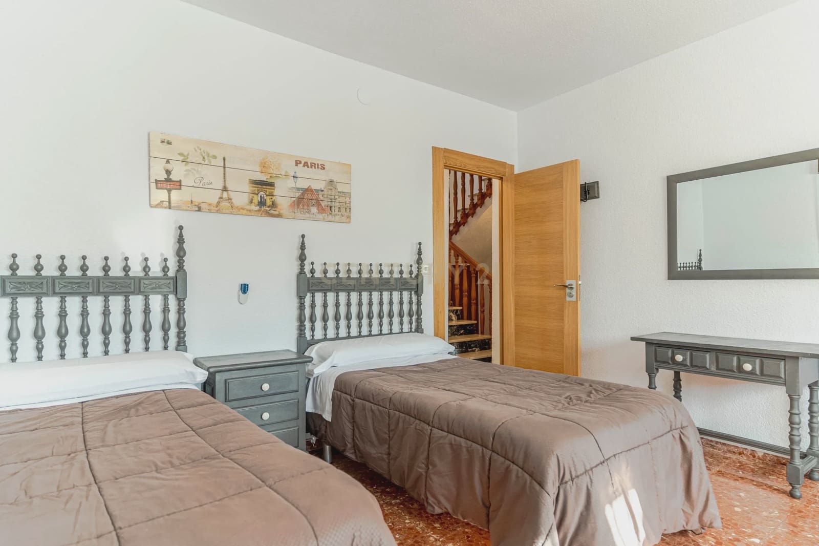 10 soveværelse Villa til salg i Cenes de la Vega med swimmingpool garage - € 720.000 (Ref: 9289730)