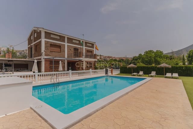 10 soveværelse Villa til salg i Cenes de la Vega med swimmingpool garage - € 720.000 (Ref: 9289730)