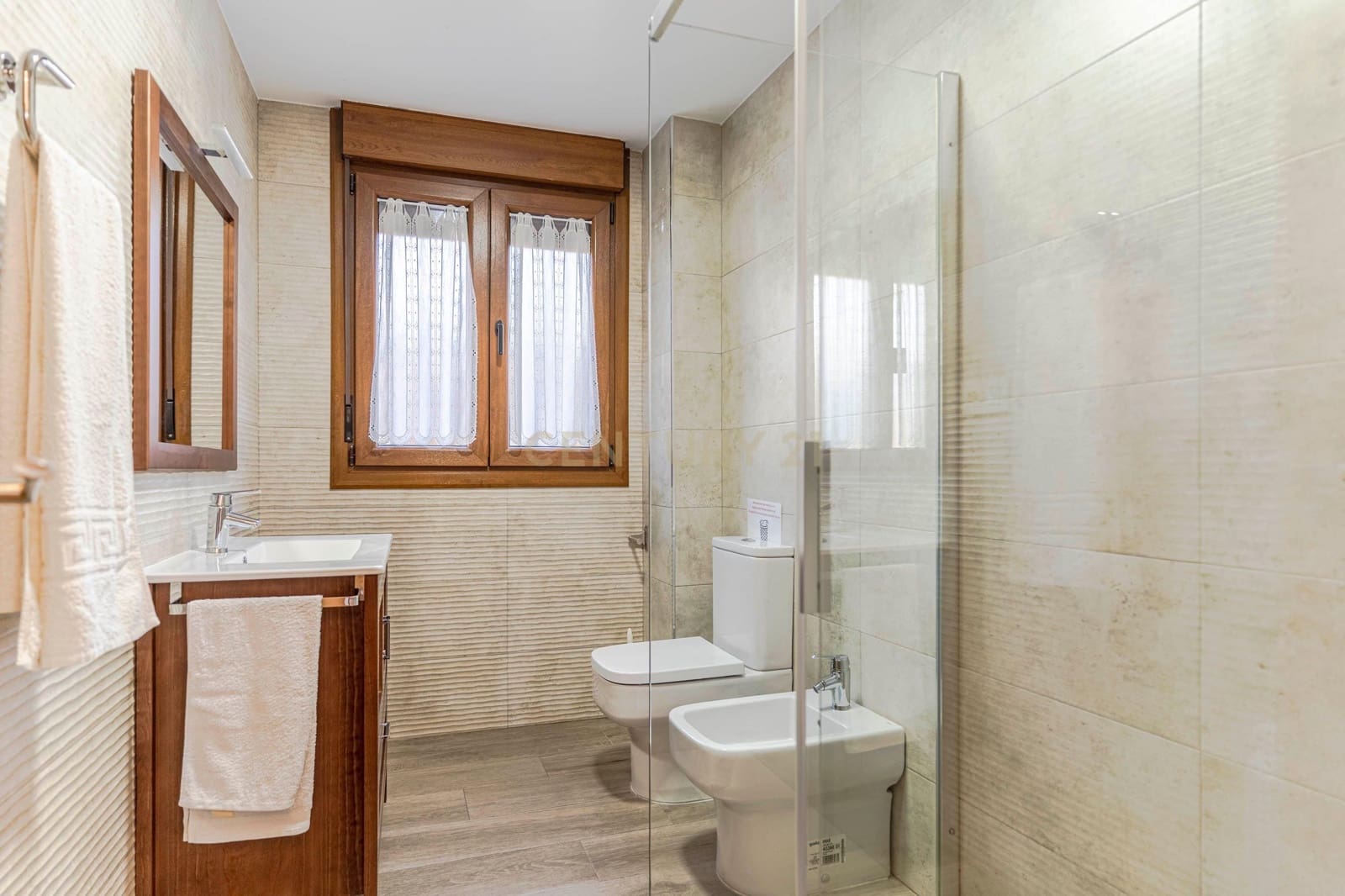 10 soveværelse Villa til salg i Cenes de la Vega med swimmingpool garage - € 720.000 (Ref: 9289730)