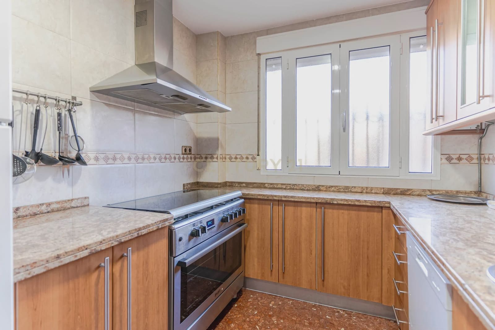 10 soveværelse Villa til salg i Cenes de la Vega med swimmingpool garage - € 720.000 (Ref: 9289730)