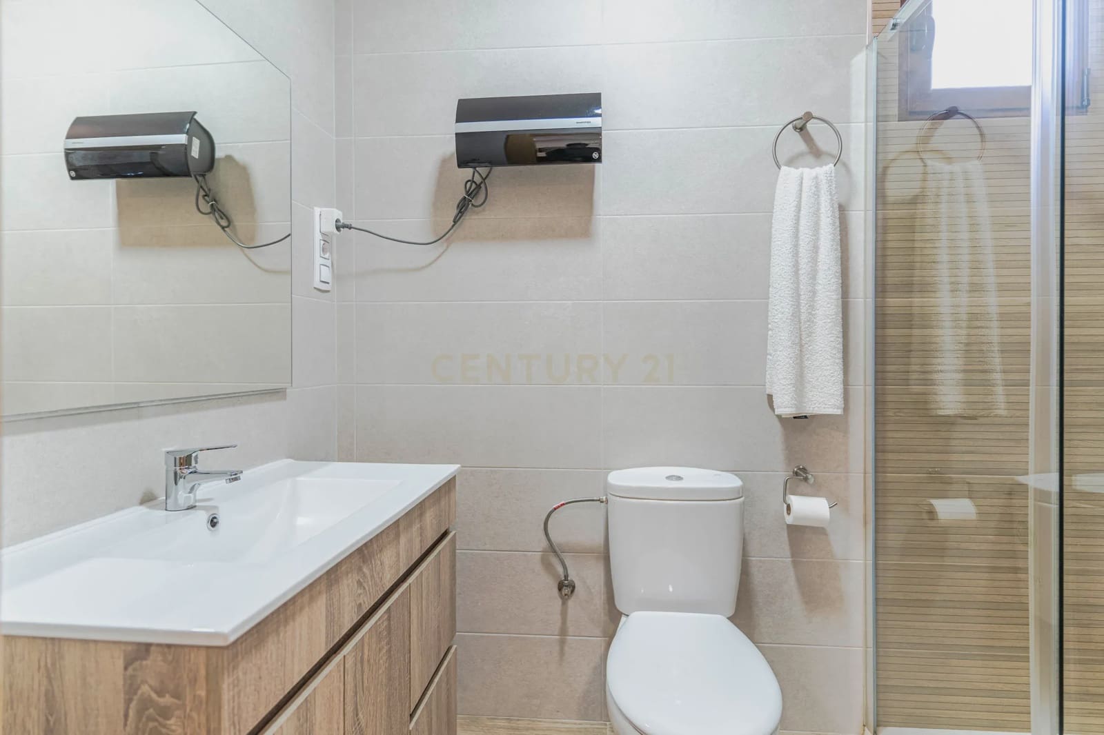 10 soveværelse Villa til salg i Cenes de la Vega med swimmingpool garage - € 720.000 (Ref: 9289730)