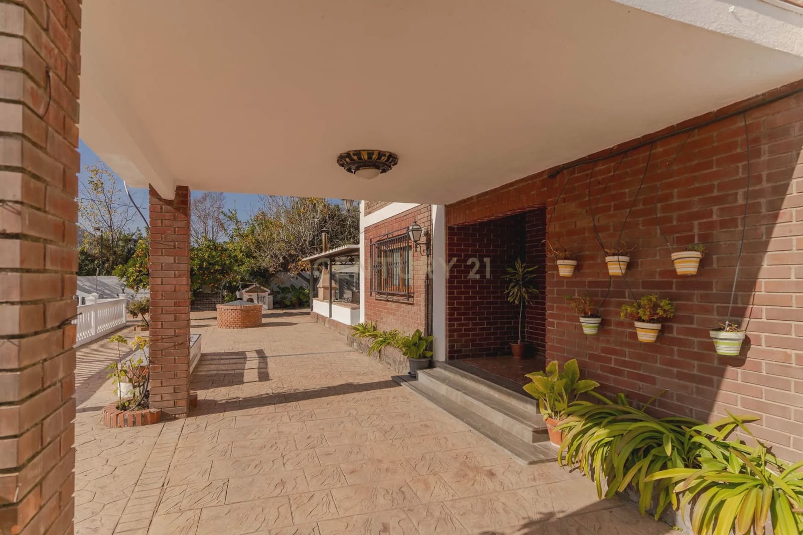 10 soveværelse Villa til salg i Cenes de la Vega med swimmingpool garage - € 720.000 (Ref: 9289730)