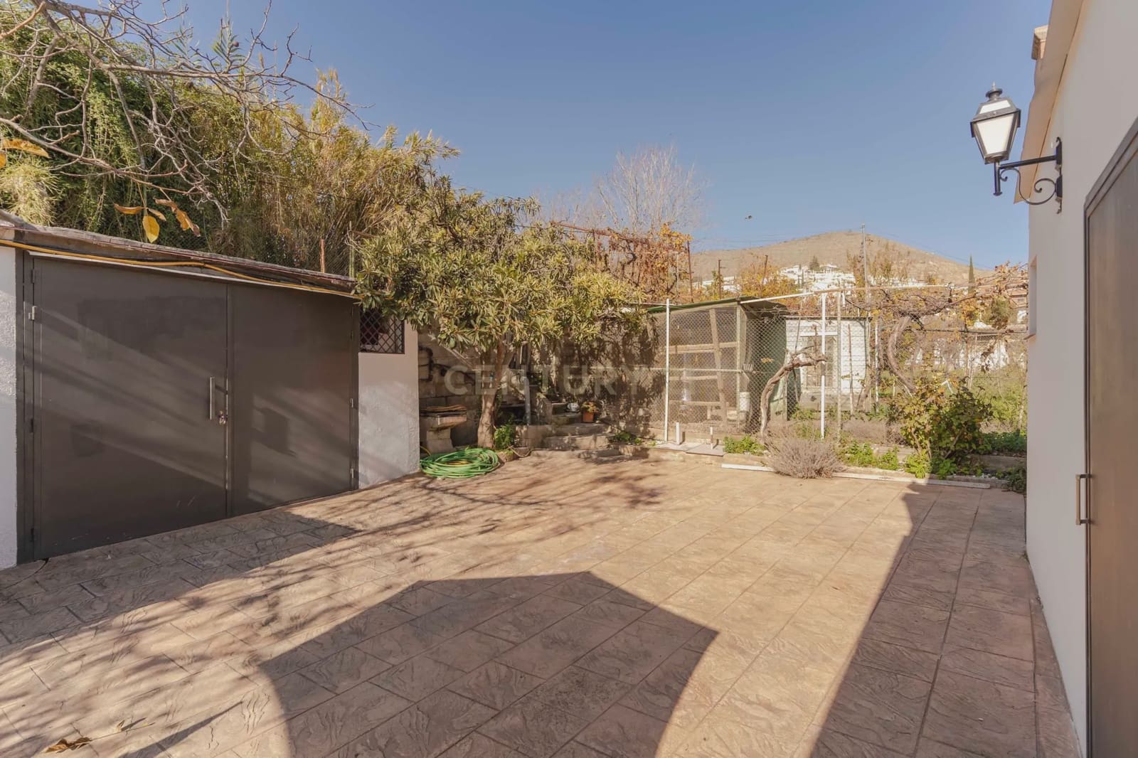 10 soveværelse Villa til salg i Cenes de la Vega med swimmingpool garage - € 720.000 (Ref: 9289730)