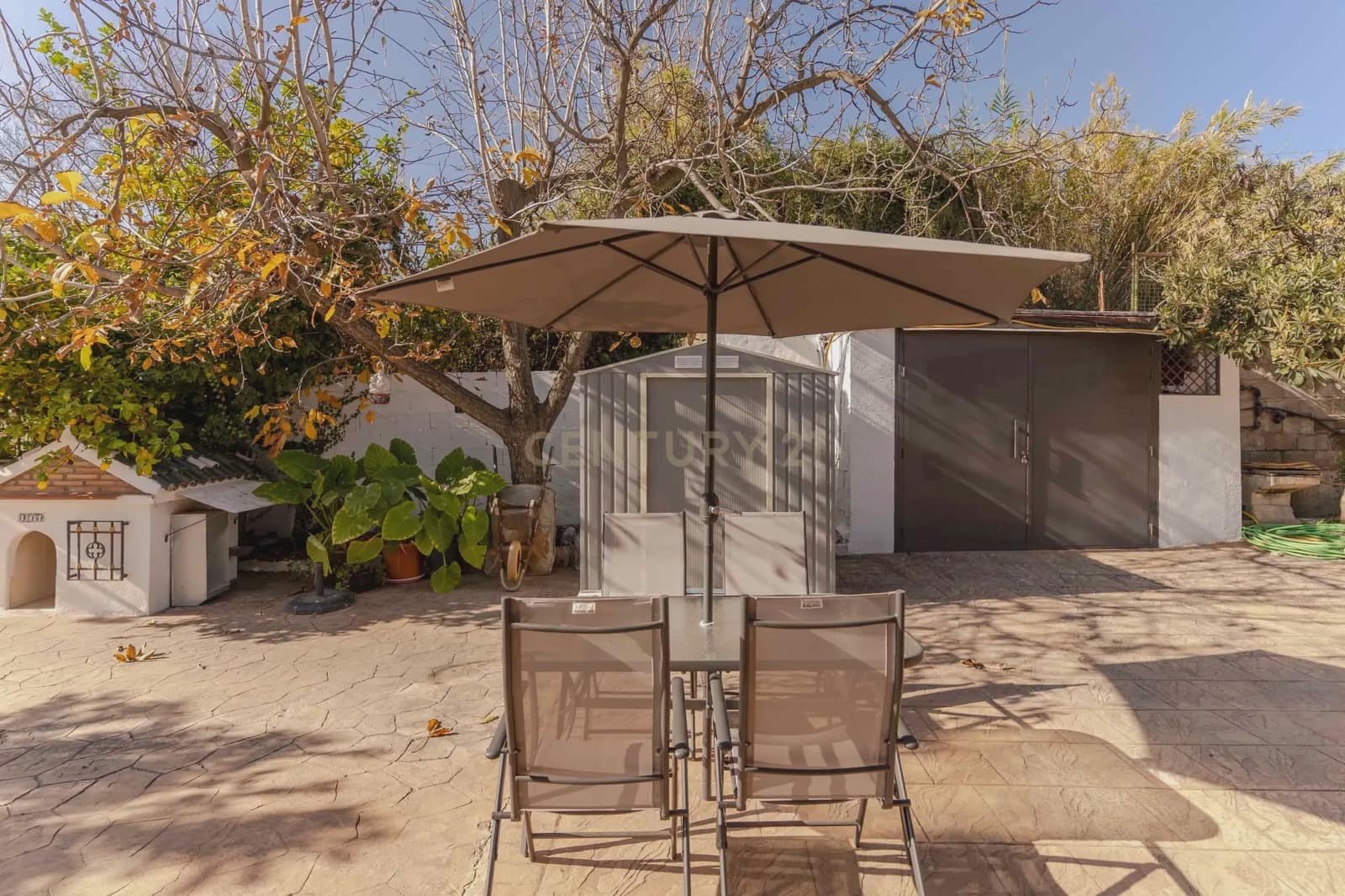 10 soveværelse Villa til salg i Cenes de la Vega med swimmingpool garage - € 720.000 (Ref: 9289730)