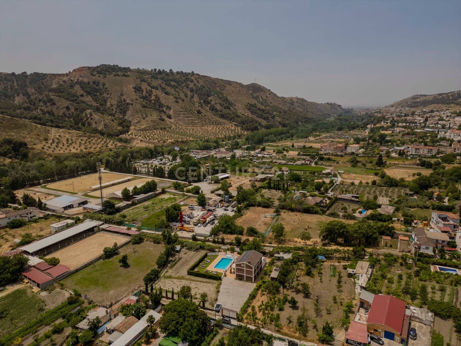 10 soveværelse Villa til salg i Cenes de la Vega med swimmingpool garage - € 720.000 (Ref: 9289730)