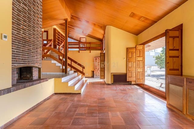 5 soveværelse Finca/Landehus til salg i Albolote med garage - € 595.000 (Ref: 9289731)