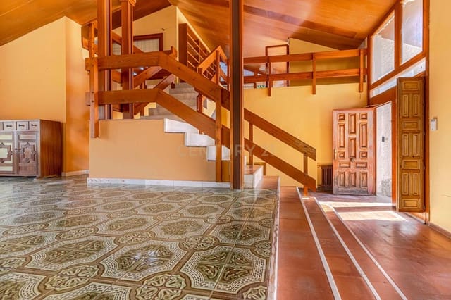 5 soveværelse Finca/Landehus til salg i Albolote med garage - € 595.000 (Ref: 9289731)