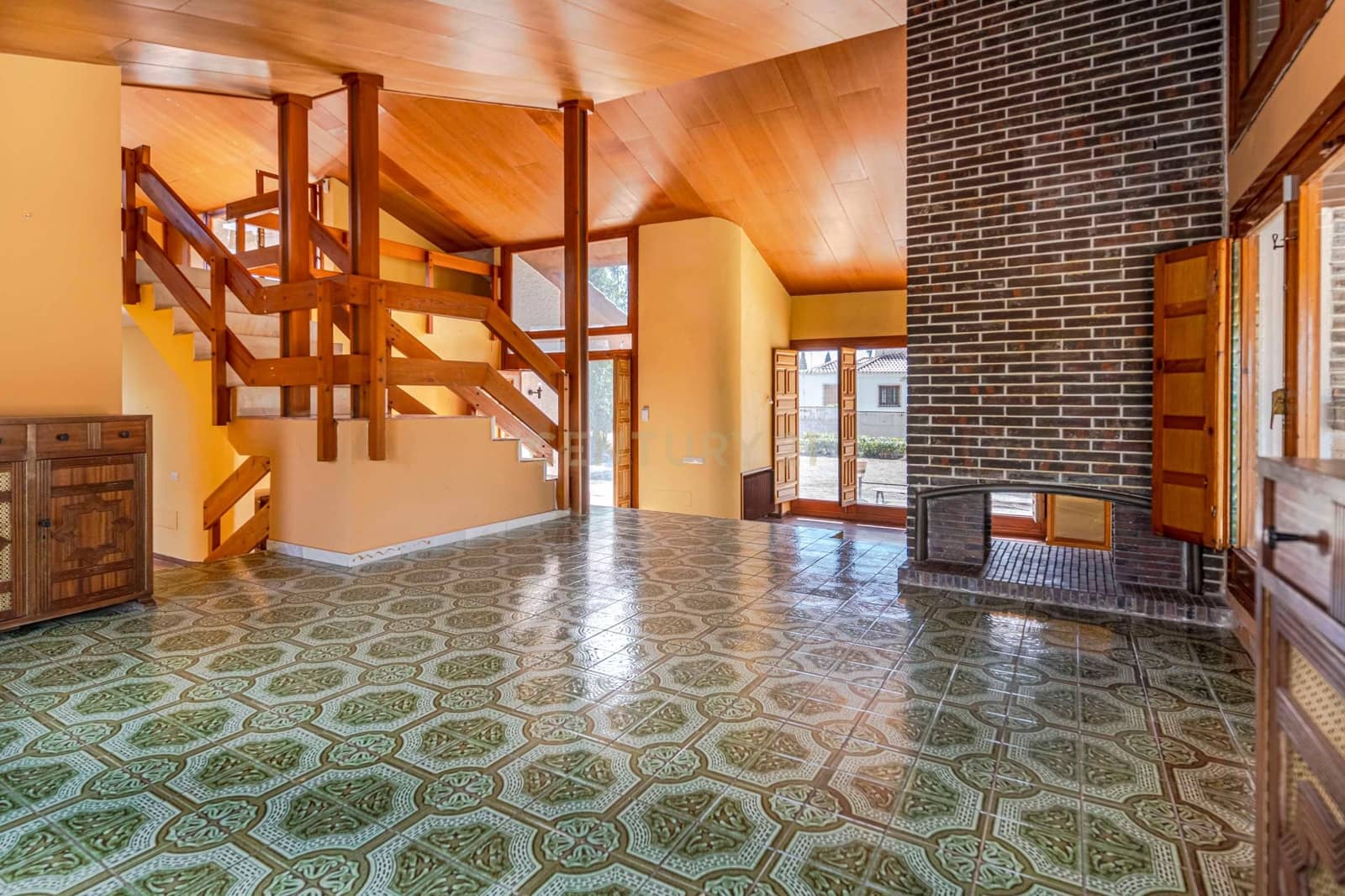 5 soveværelse Finca/Landehus til salg i Albolote med garage - € 595.000 (Ref: 9289731)