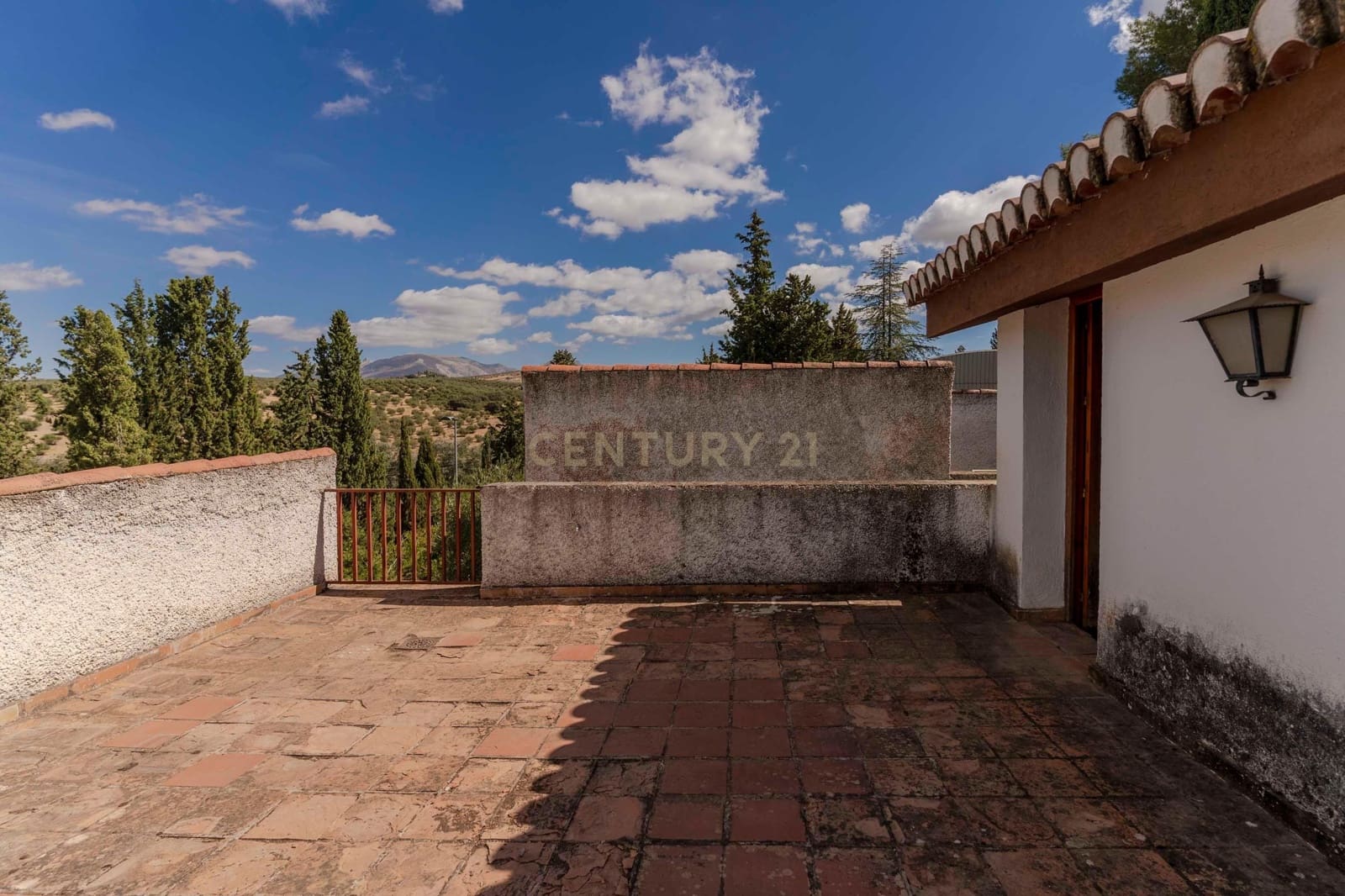 5 soveværelse Finca/Landehus til salg i Albolote med garage - € 595.000 (Ref: 9289731)