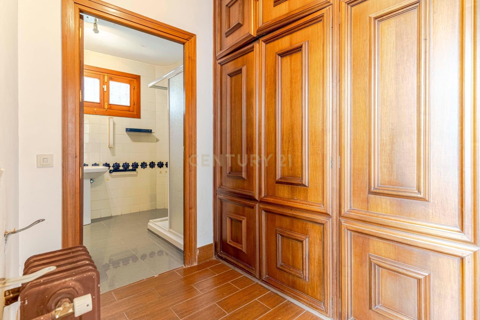 5 soveværelse Finca/Landehus til salg i Albolote med garage - € 595.000 (Ref: 9289731)