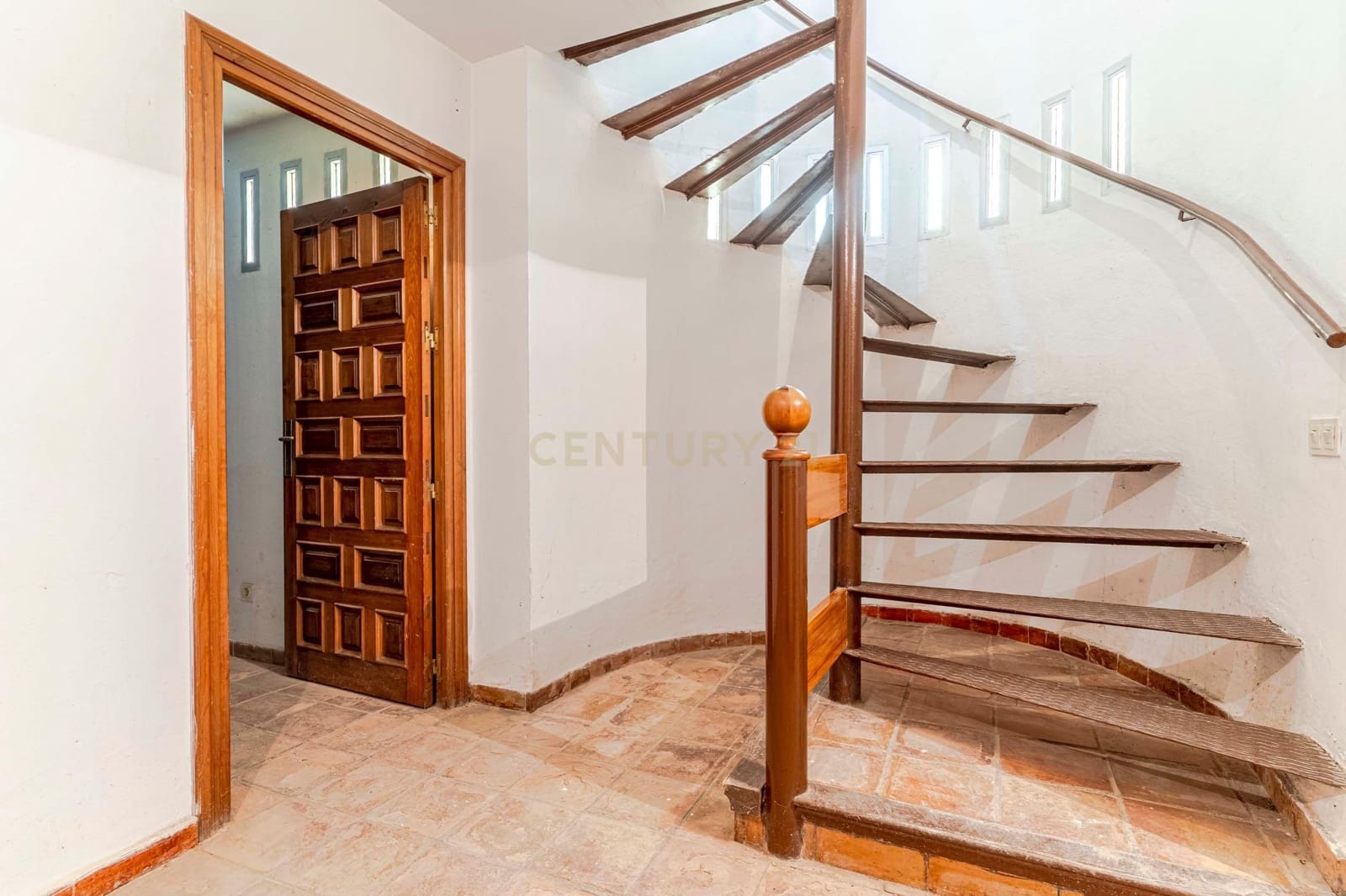 5 soveværelse Finca/Landehus til salg i Albolote med garage - € 595.000 (Ref: 9289731)