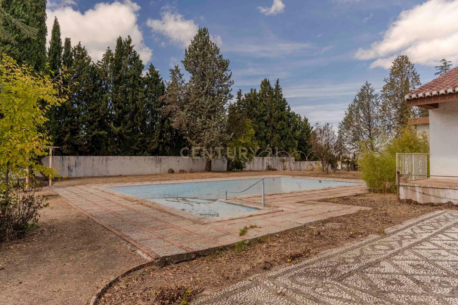 5 soveværelse Finca/Landehus til salg i Albolote med garage - € 595.000 (Ref: 9289731)