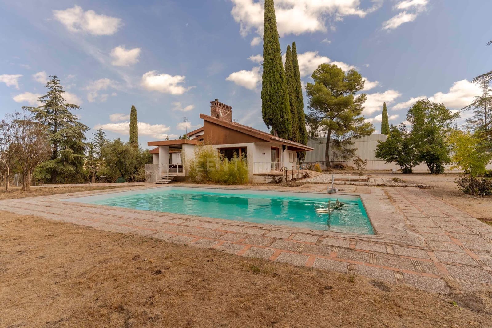 5 soveværelse Finca/Landehus til salg i Albolote med garage - € 595.000 (Ref: 9289731)