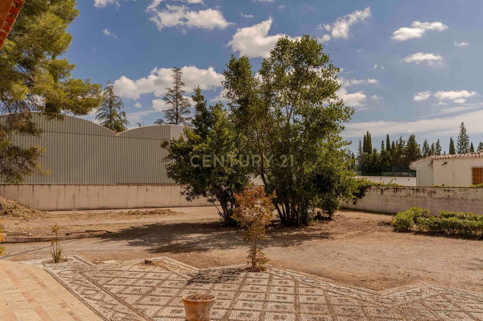 5 soveværelse Finca/Landehus til salg i Albolote med garage - € 595.000 (Ref: 9289731)