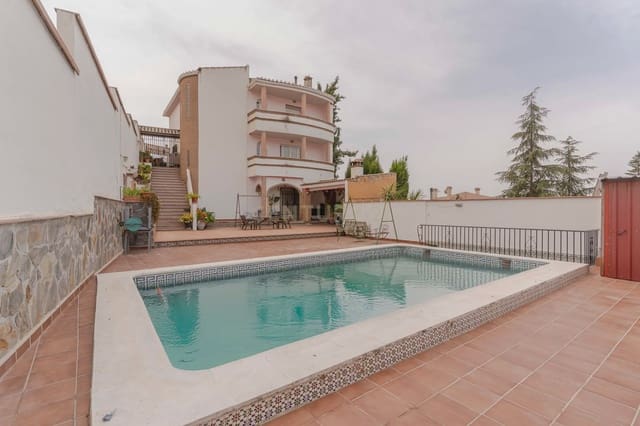 6 soveværelse Villa til salg i Alfacar med swimmingpool - € 490.000 (Ref: 9289732)