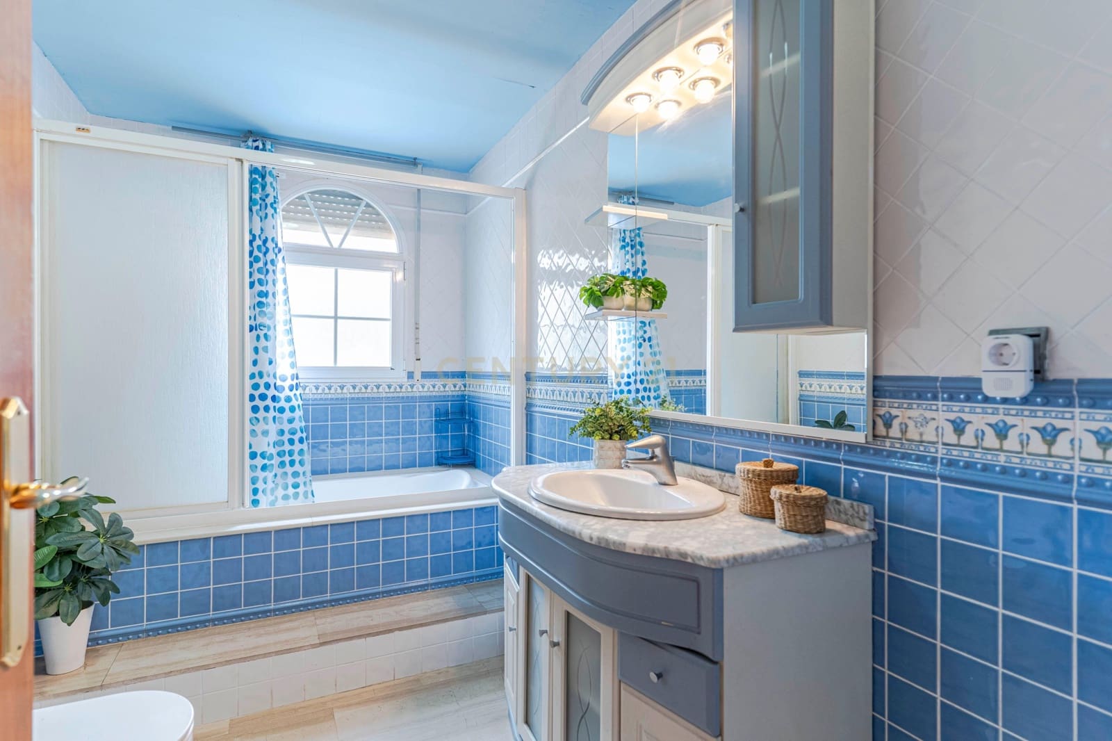 6 soverom Villa til salgs i Alfacar med svømmebasseng - € 490 000 (Ref: 9289732)