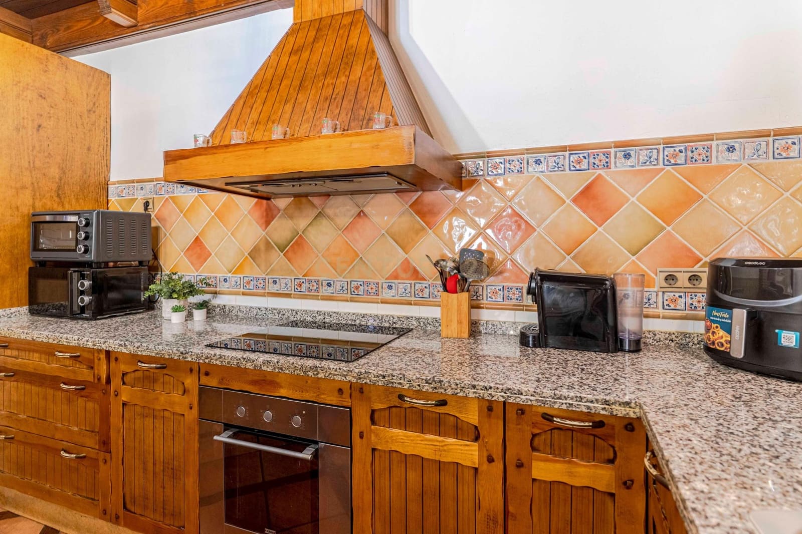 6 soverom Villa til salgs i Alfacar med svømmebasseng - € 490 000 (Ref: 9289732)