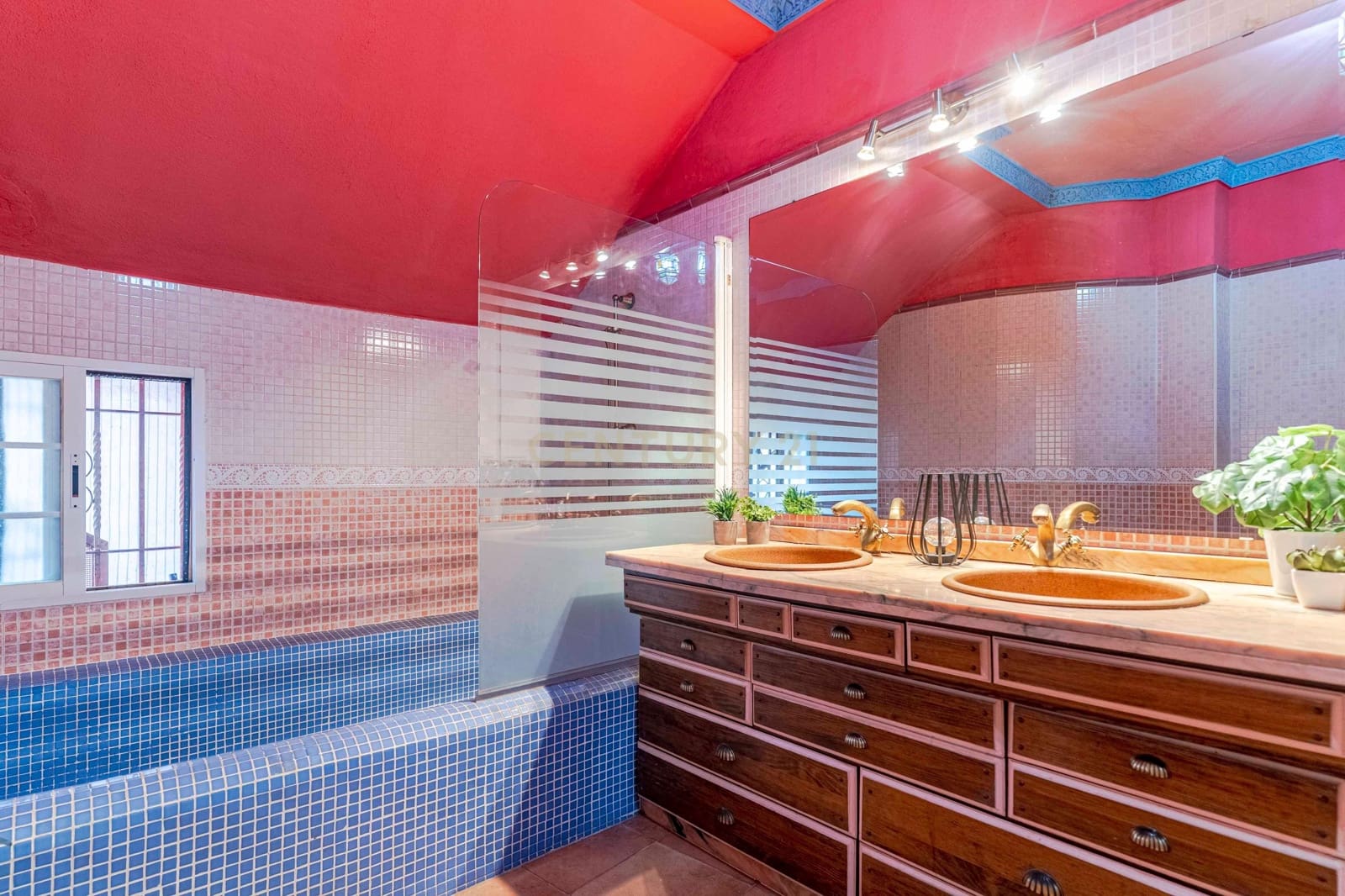 6 soverom Villa til salgs i Alfacar med svømmebasseng - € 490 000 (Ref: 9289732)