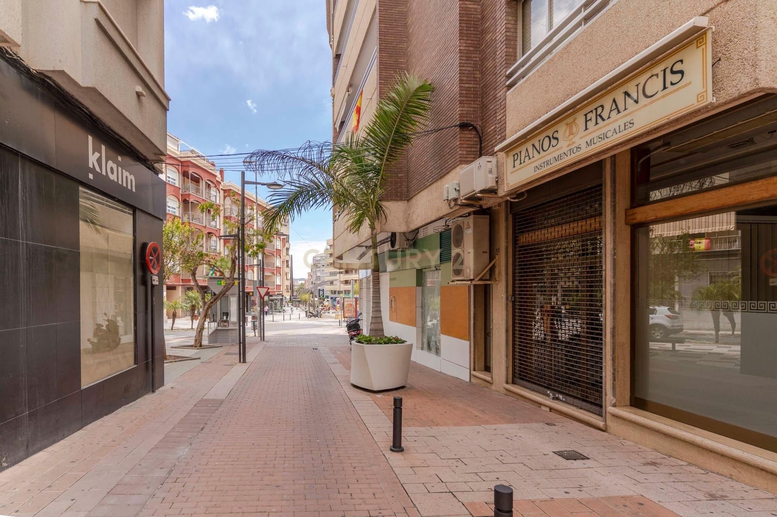 3 bedroom Penthouse for sale in Motril - € 349,000 (Ref: 9289733)