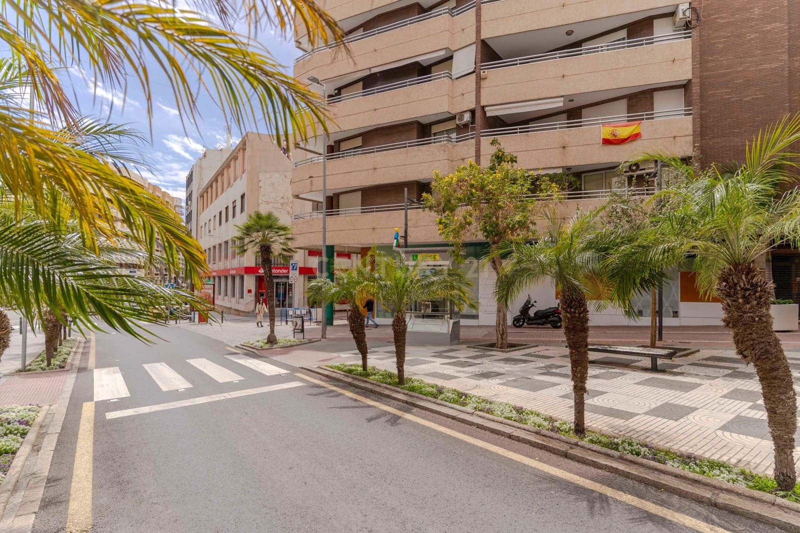 3 bedroom Penthouse for sale in Motril - € 349,000 (Ref: 9289733)