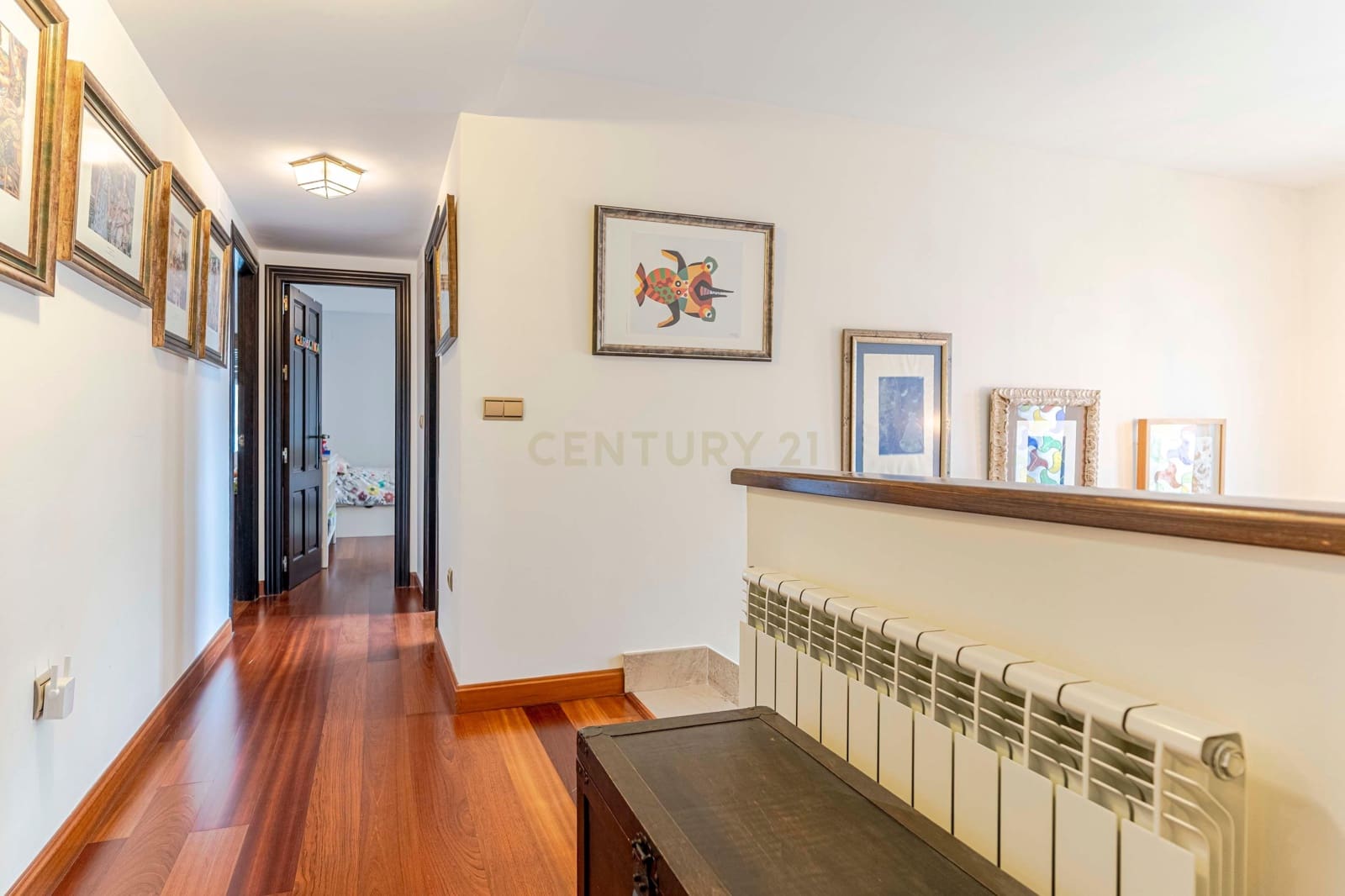 Chalet de 6 habitaciones en La Zubia en venta con garaje - 620.000 € (Ref: 9289734)